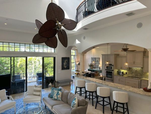 Luxury Four Bedroom Vacation Rental on Longboat Key Sleeps 8
